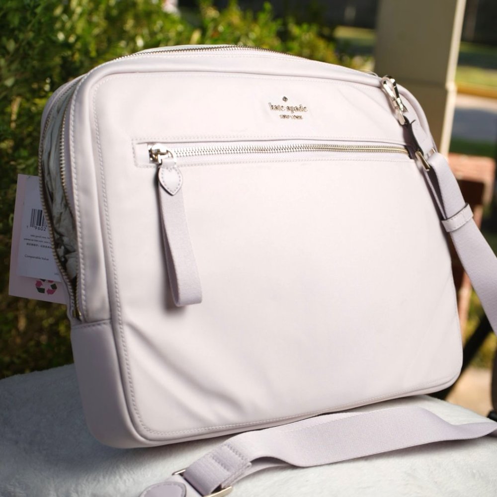 Chelsea Laptop Sleeve With Strap